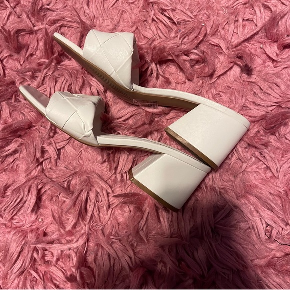 White ARULA heeled sandals - Picture 3 of 6